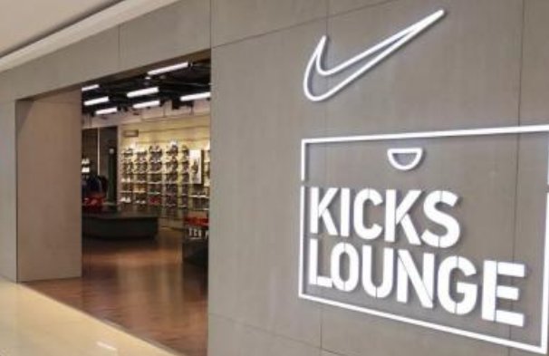 NIKE和NIKE360的区别是什么？价位一样的吗