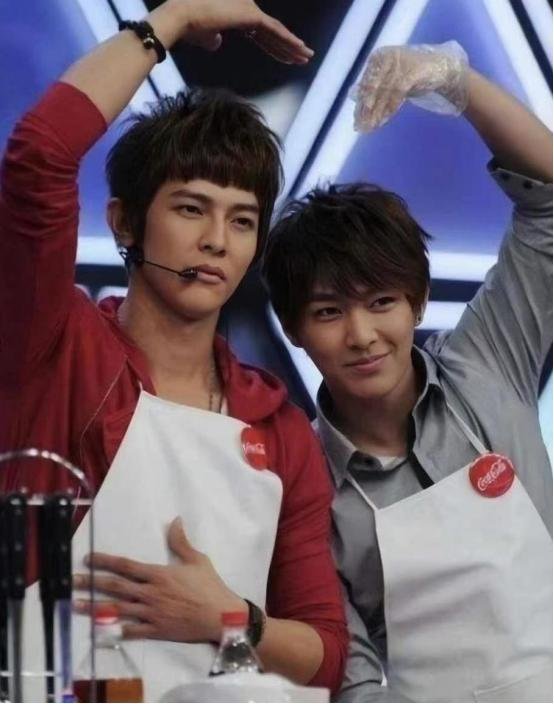 炎亚纶和汪东城的关系怎么样？