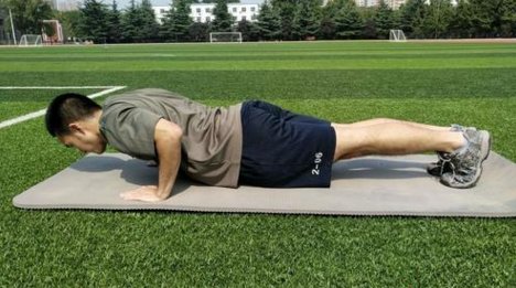 俯卧撑有什么好处？