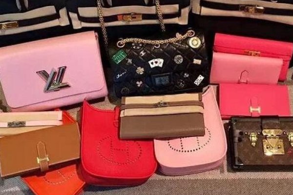 卖奢侈品的正规购物网站有哪些？具体些？