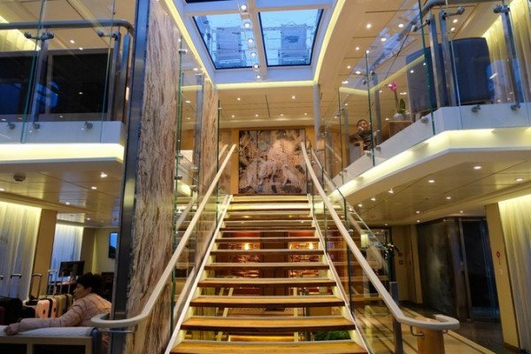 坐游轮出游大概需要多少钱？