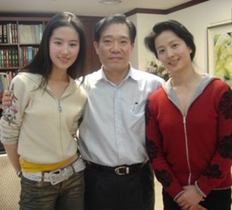 娱乐圈里有哪些明星母女？