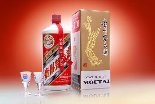 如何看待上海百万年薪高管卖假茅台被抓？怎么分辨真假茅台？