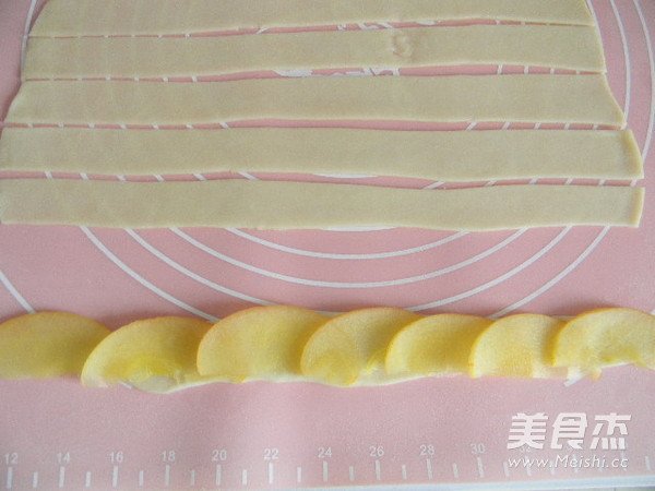 苹果玫瑰花饼卷怎么做才好吃？