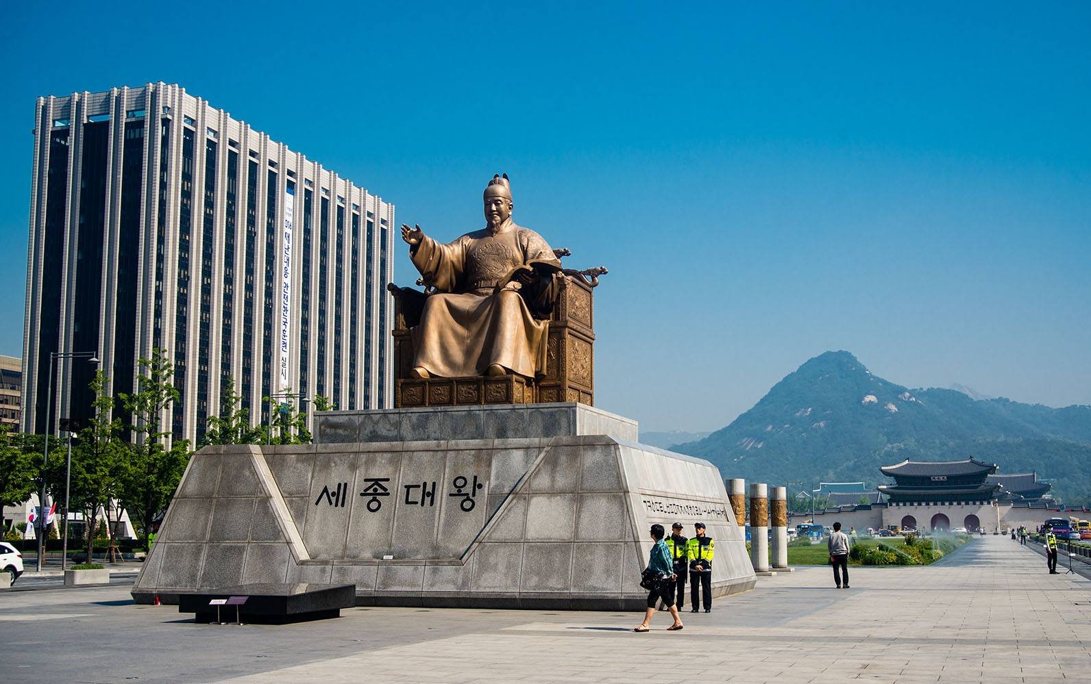 韩国的全称是“大韩民国”，其中的“民国”是什么意思？