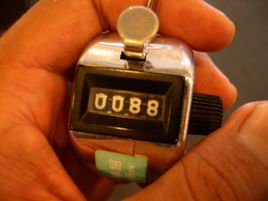 如何连接ZN48计数器？