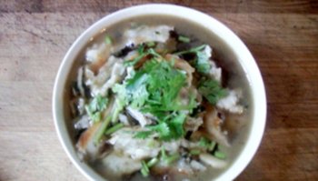 求做《油饼母鸡汤》的面料配方和汤料配方?