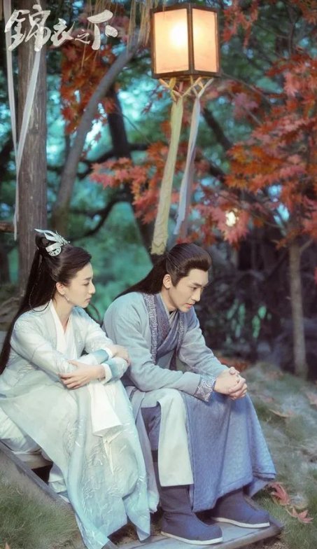 《锦衣之下》中的女主袁今夏,她的真实身世是什么?