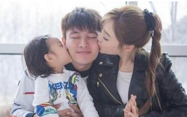 贾乃亮打李小璐真的吗？