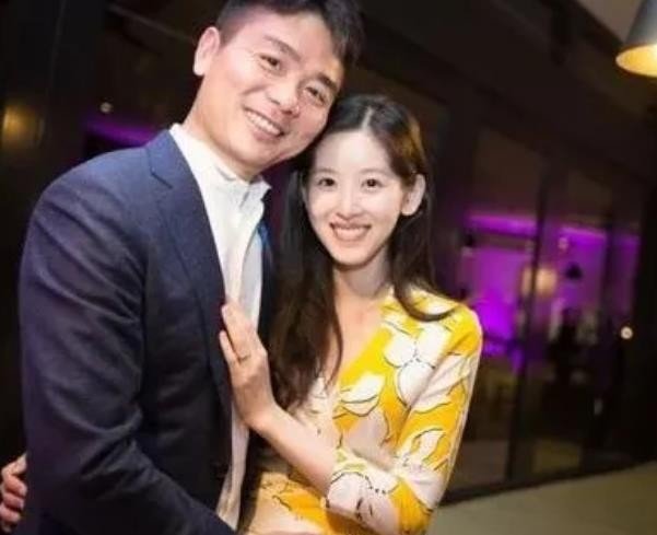 刘强东出轨,为什么章天泽没有选择离婚?