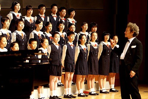 列举中国著名的童声合唱团(至少20个)