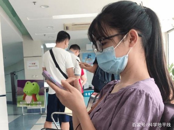 网红圈水太深,吧唧小兔人设又换了,现在成什么样子了呢?