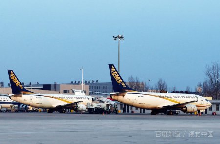 ems和邮政快递的区别