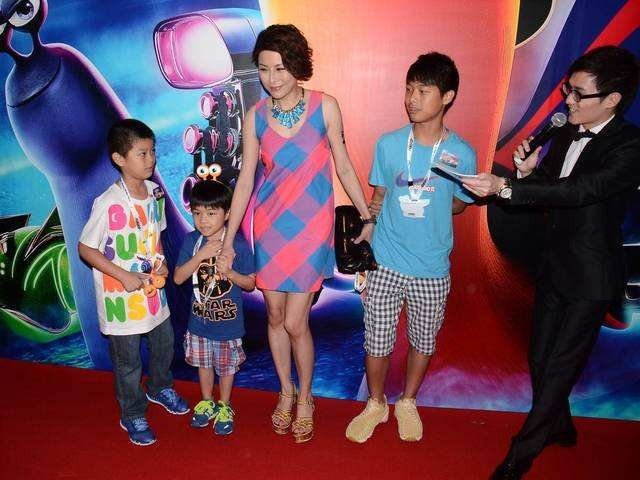 43岁黎淑贤风韵犹存,曾出演古惑仔,她还参演过哪些让人印象深刻的电影?