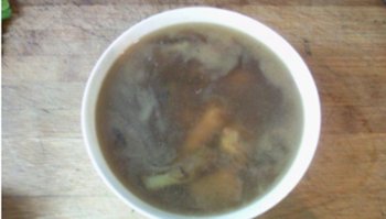 求做《油饼母鸡汤》的面料配方和汤料配方?